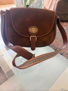 Burberrys Shoulder Bag Suede Brown Gold Auth vintage
